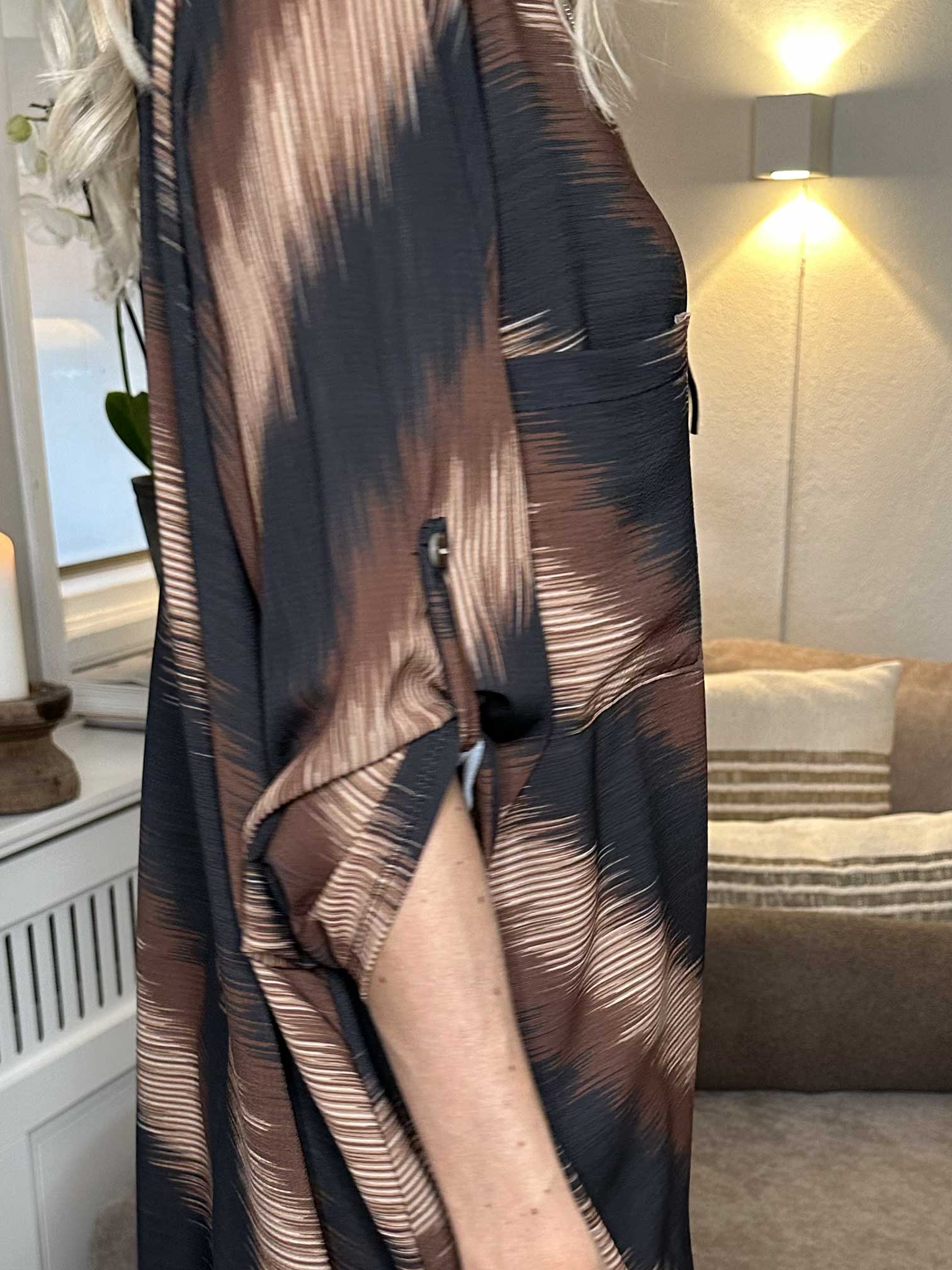 Claudia Stripe Dress - Tunikaklänning med tryck och dragkedja